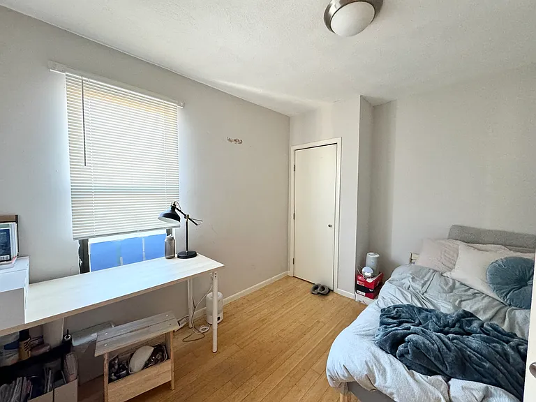 1578 Tremont St #4L — Photo 7