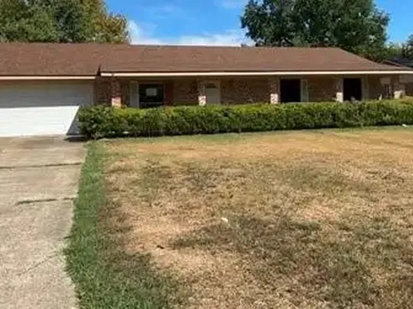 9705 Chalet Dr, Shreveport, LA 71118