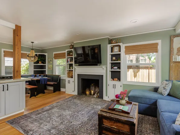 3512 F St, Vancouver, WA 98663
