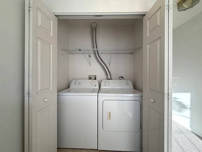 1129 Georgetown Way — Photo 17