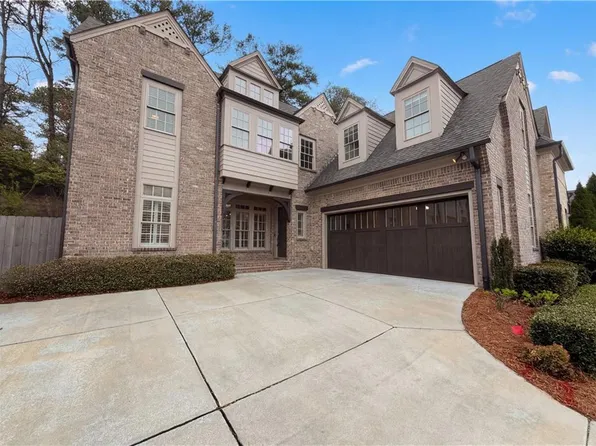 1803 Kent Ave, Dunwoody, GA 30338