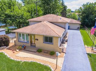 3925 151st St, Midlothian, IL 60445