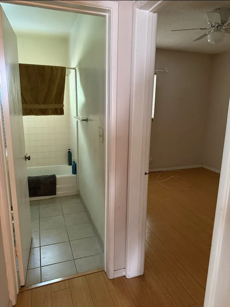 Building Photo - 24 W Mira Monte Ave #C