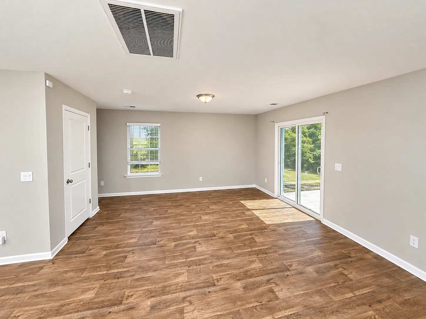 2014 Elmridge Road - 1 — Photo 2