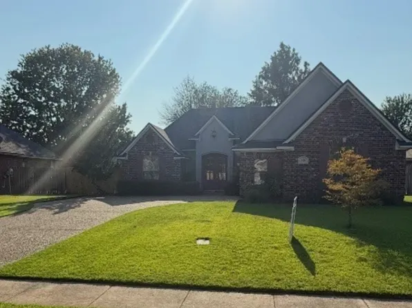310 Montrose Pl, Bossier City, LA 71111