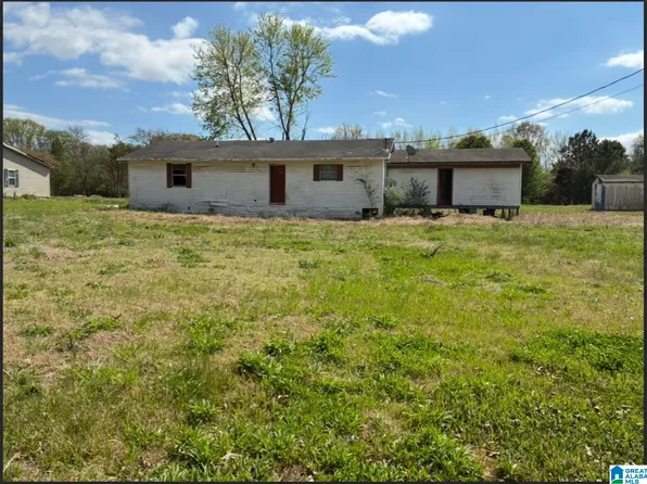 7296 County Line Rd, Leighton, AL 35646