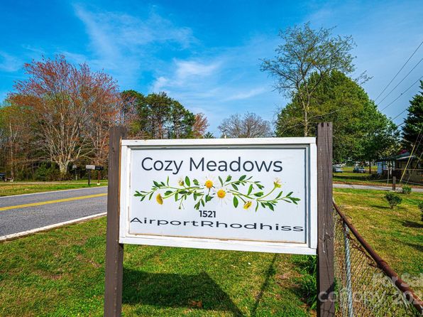 1521 Airport Rhodhiss Rd, Hickory, NC 28601