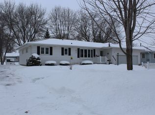 1270 Maben Ave, Garner, IA 50438