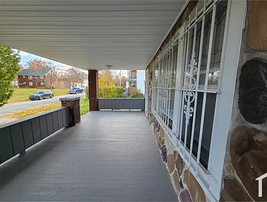 12008 Continental Ave — Photo 14