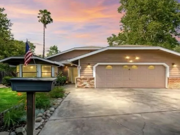 5443 Bridge Creek Ln, Carmichael, CA 95608