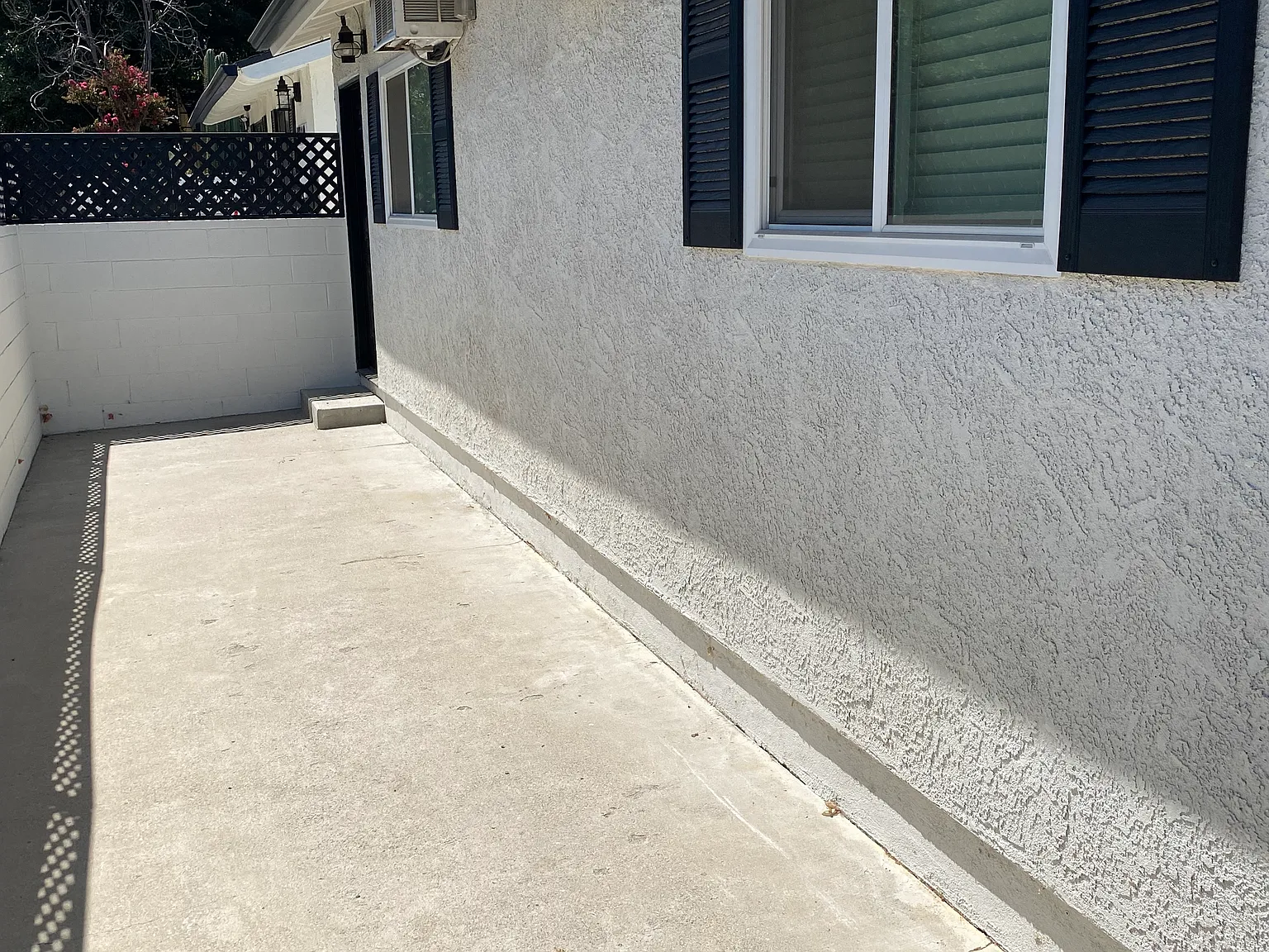 19100 Stagg St — Photo 1