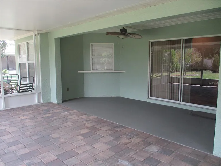209 N Brockfield Dr — Photo 21