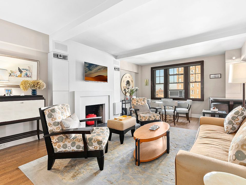 1st image of 302 W 12th St APT 12D