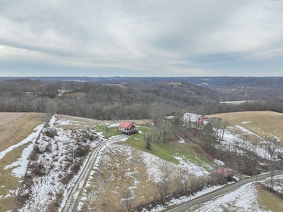 2nd image of 82450 Meyers Rd
