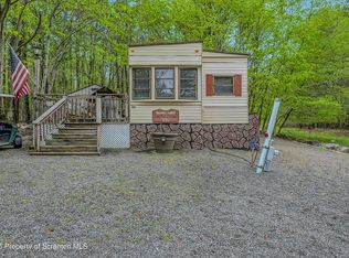 575 Warbler Dr, Gouldsboro, PA