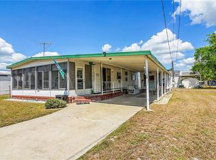 1502 Pleasant St, Tavares, FL 32778