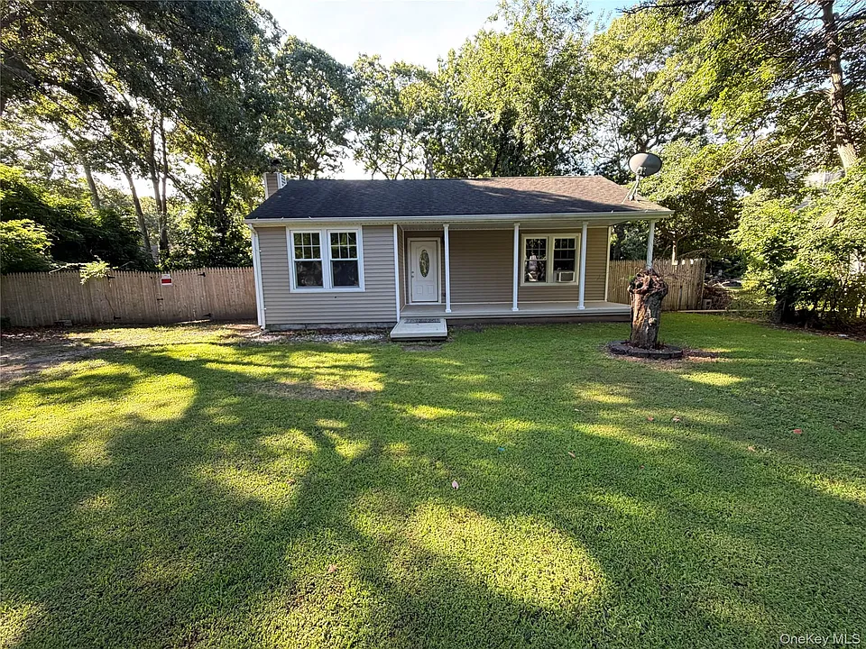 20 Pitts Ave