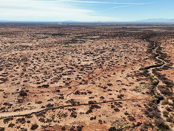 2nd image of 1700 Moondale Rd