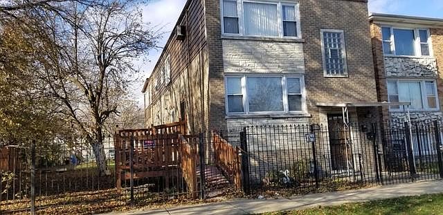 2nd image of 2130 N Moody Ave