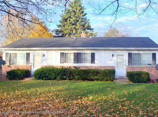 5326 Granger Dr, Lansing, MI 48911
