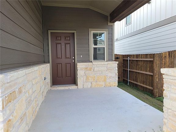 2nd image of 279 Zuma Dr
