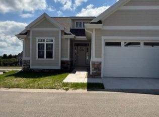 1148 Irene Ct, Waunakee, WI 53597