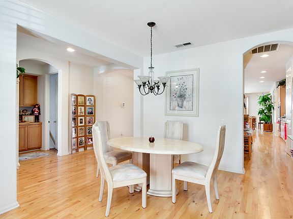 3rd image of 1706 Cortez Ave
