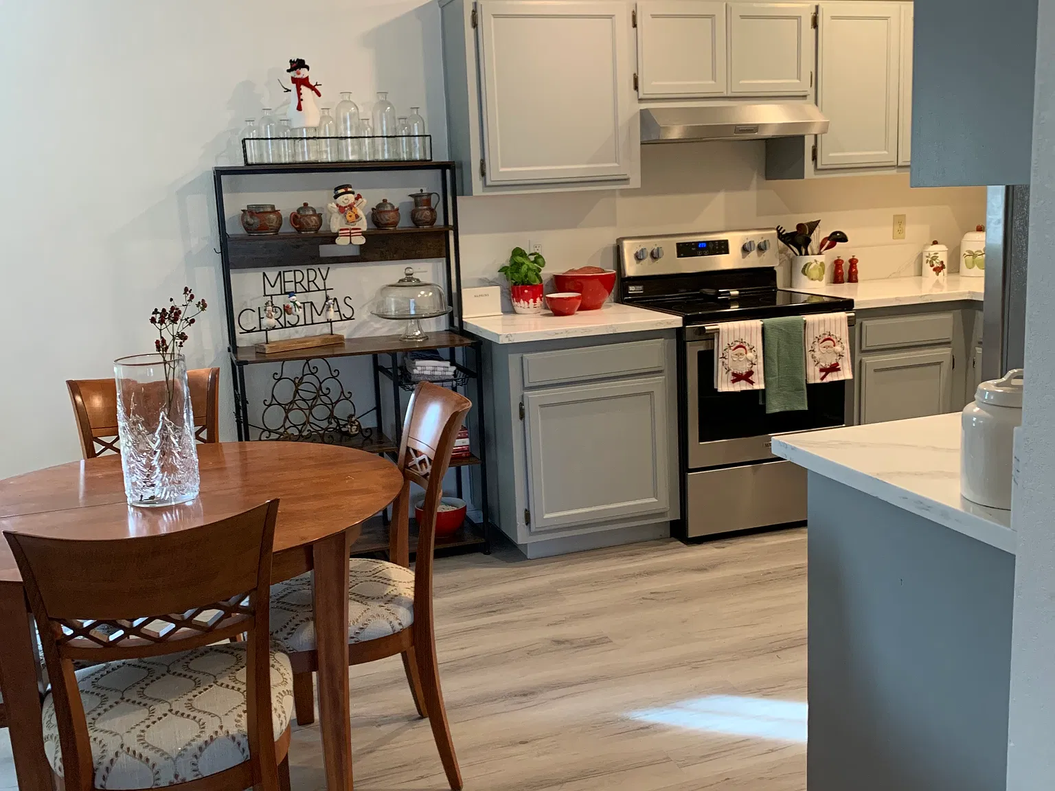 2 bed, 1100 sqft, $2,400 — Photo 4