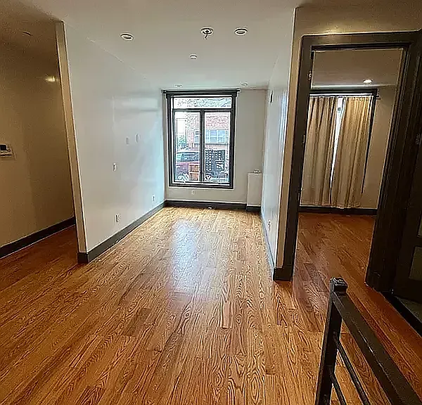 1303 Greene Ave #1A — Photo 3