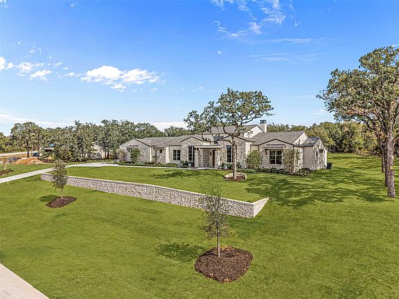 3rd image of 8041 Encanto Way