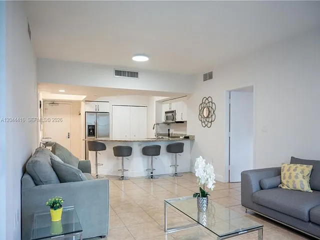 19900 E Country Club Dr #318 — Photo 9