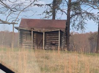 5867 Long Hollow Rd, Letart, WV 25253