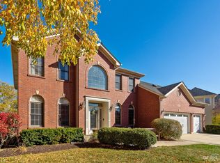 3927 Bluejay Ln, Naperville, IL 60564