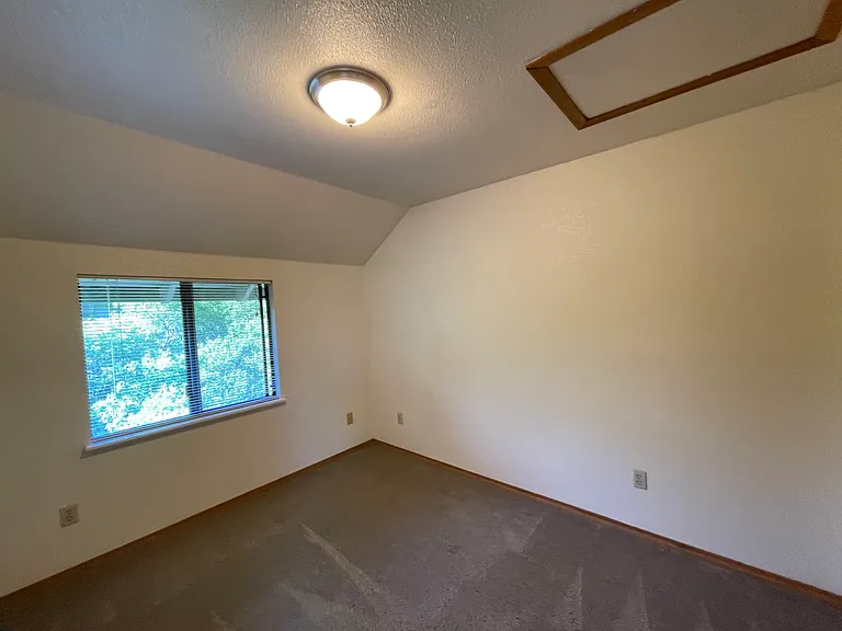 2333 Westwood Ct #C — Photo 11