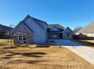 708 Mansfield Cardinal Rd, Kennedale, TX 76060