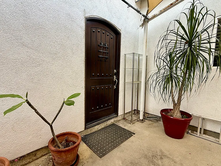 Haskell Ave — Photo 22