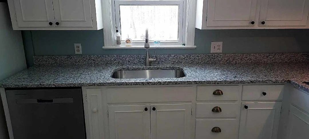 4 bed, 2800 sqft, $3,700 — Photo 3