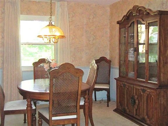 5th image of 770 Kingswood Ct