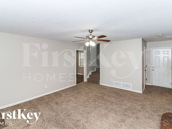 2nd image of 4650 Fox Hollow Ct