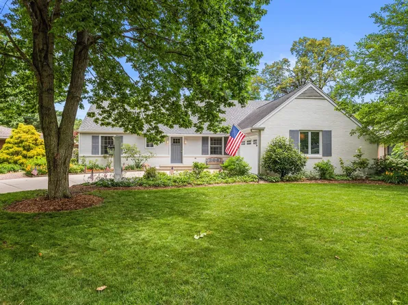 1712 Lincoln Rd, Champaign, IL 61821