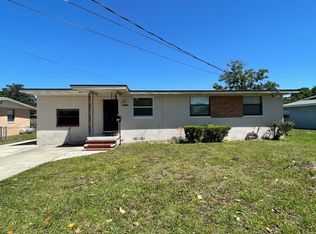 11247 Vera Dr, Jacksonville, FL 32218