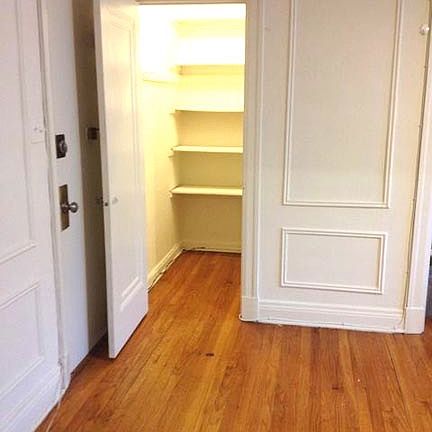 3rd image of 5120 S Harper Ave APT C16