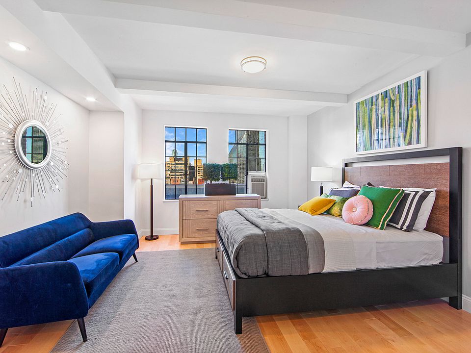 1st image of 320 E 42nd St APT 2705