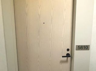 8 Interchange Way #5810, Vaughan, ON L4K 5C3