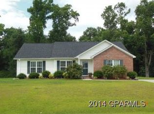 2815 Elizabeth Edwards Ct, Grimesland, NC 27837