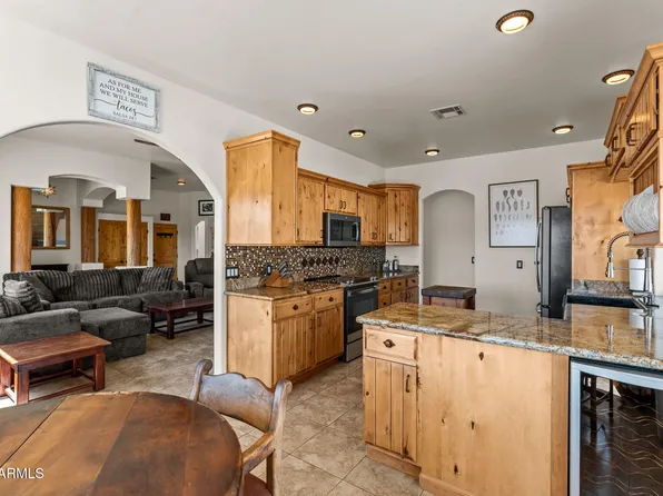 610 S JACKSON Street S, Wickenburg, AZ 85390