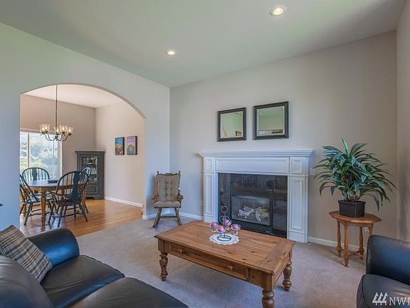 5th image of 1529 Hannah Way