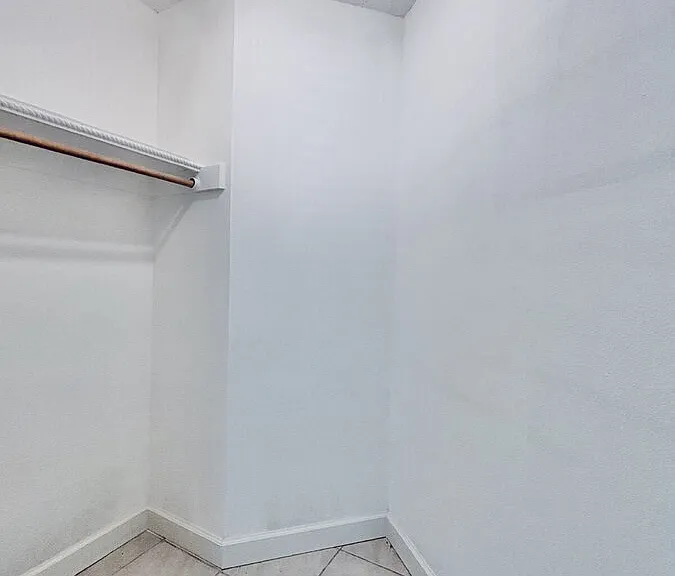 5663 Yorkshire Way — Photo 26