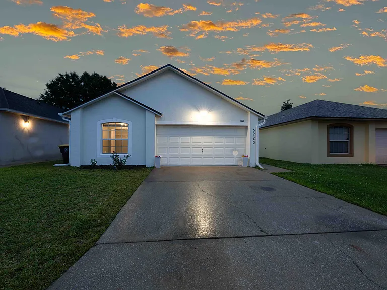 6920 Playpark Trl — Photo 21