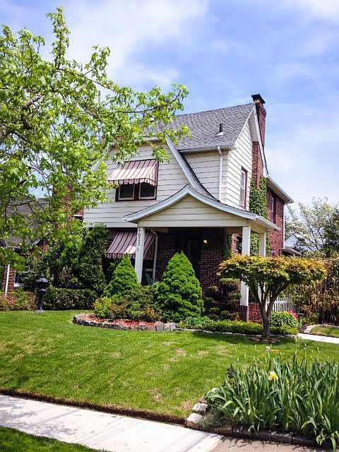 1st image of 633 Oakland Ave